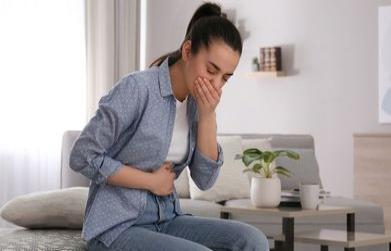 How to stop nausea and vomiting fast at home